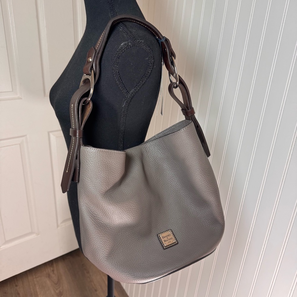 Dooney & Bourke Large Pebbled Leather Henley Feedbag Sac Tote Bag Taupe NWT
